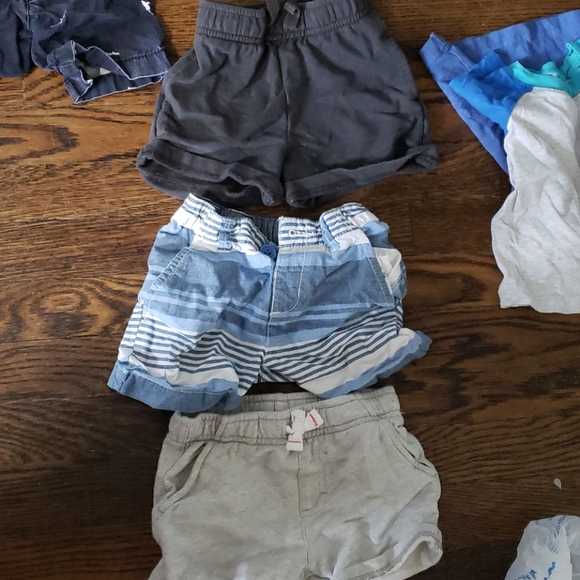 12-18M/18M Boys shorts lot. - Picture 3 of 6
